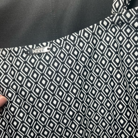 DKNY SWIM SUIT BLACK & WHITE Size S NEW WITH TAG - Picture 7 of 8